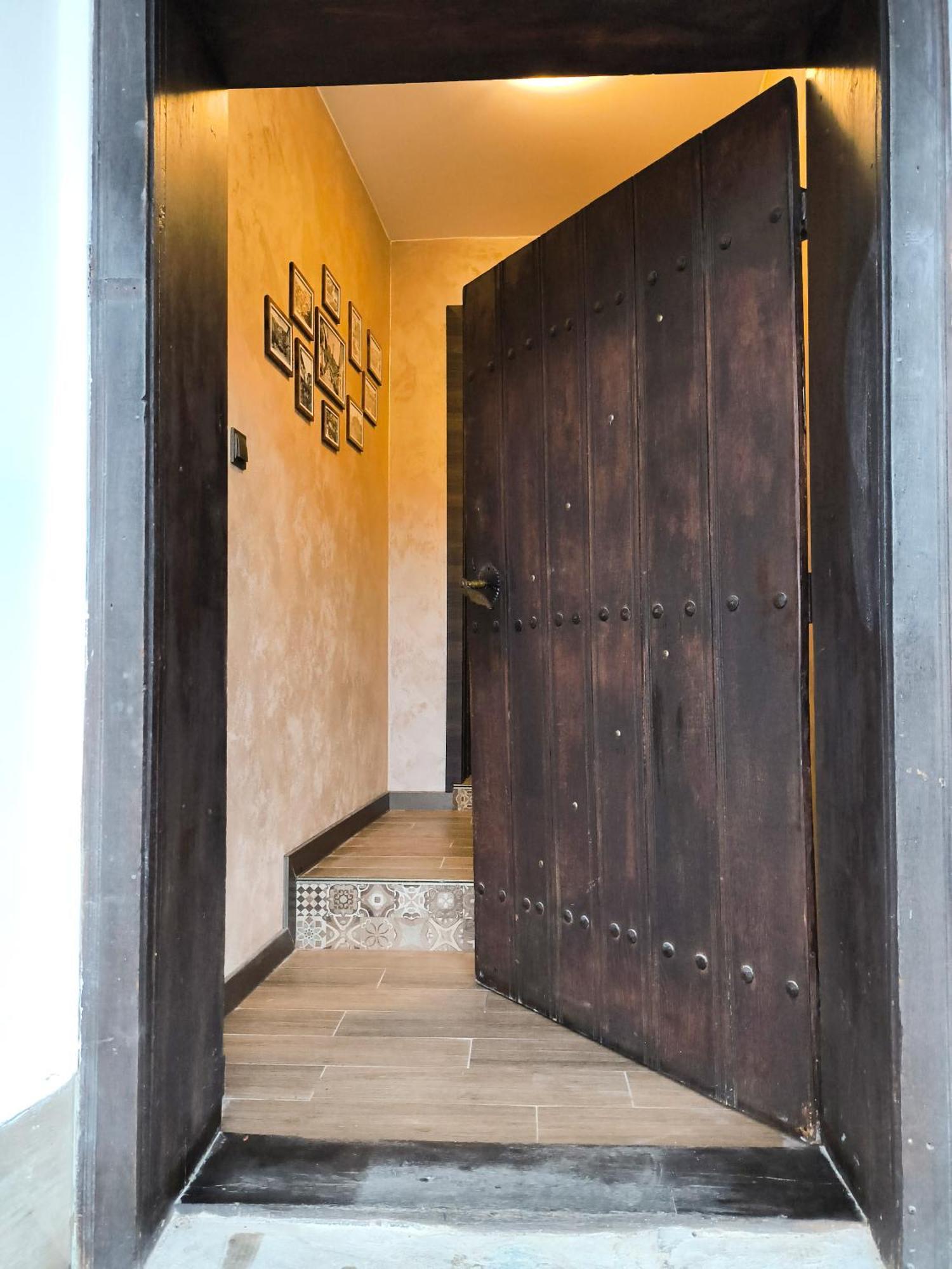 Hotel St Sava Legendary House Veliko Tárnovo Exterior foto